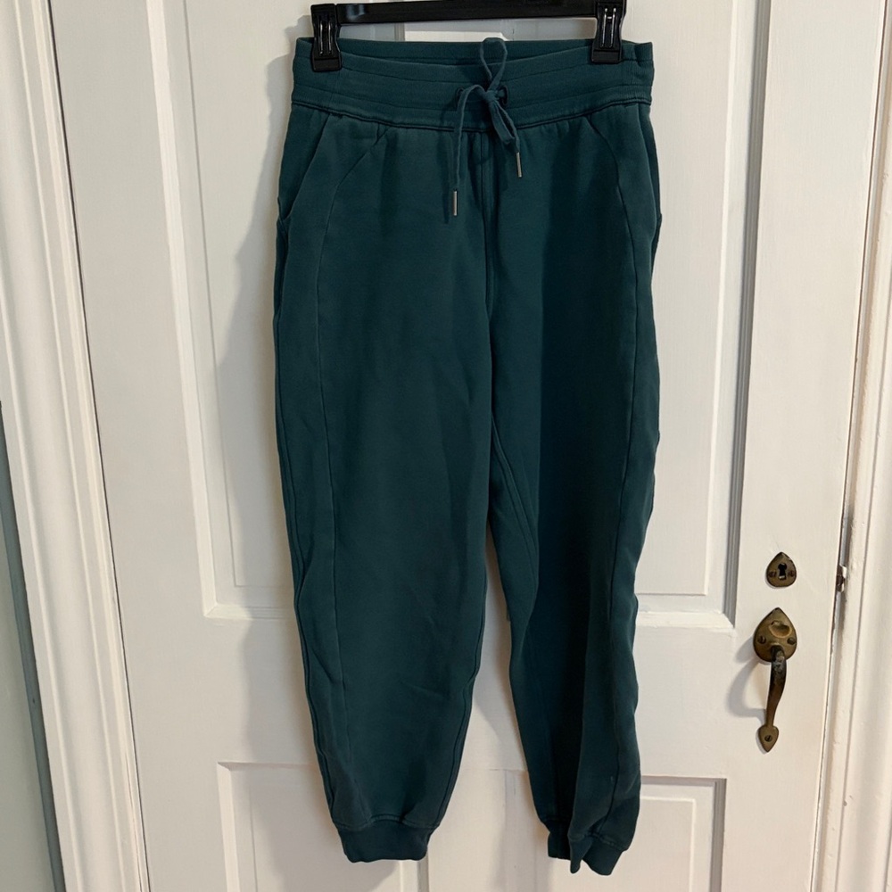 Teal lululemon Jogger Sweatpants - size 4